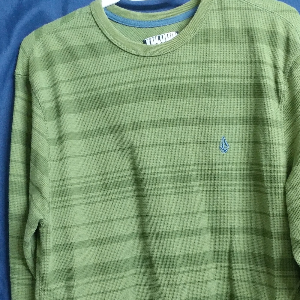 Long sleeve Henley/thermal